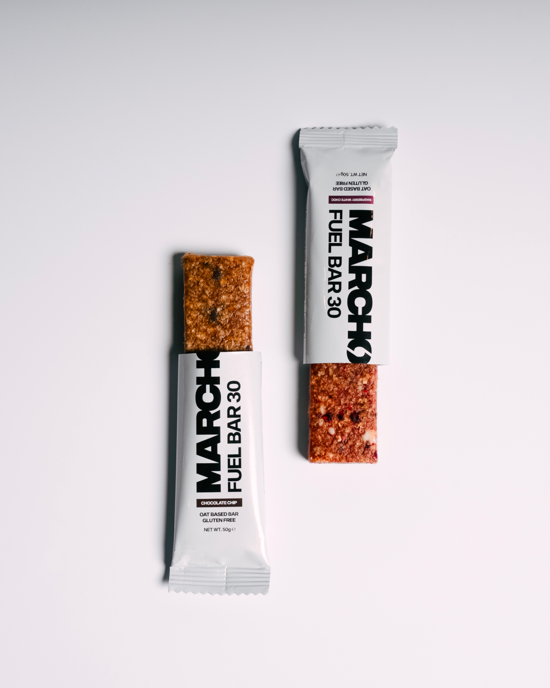 The chocolate chip oat bar by MARCHON - the fuel bar 30